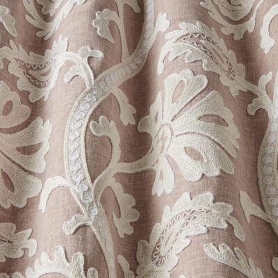 Il Seraph swatch